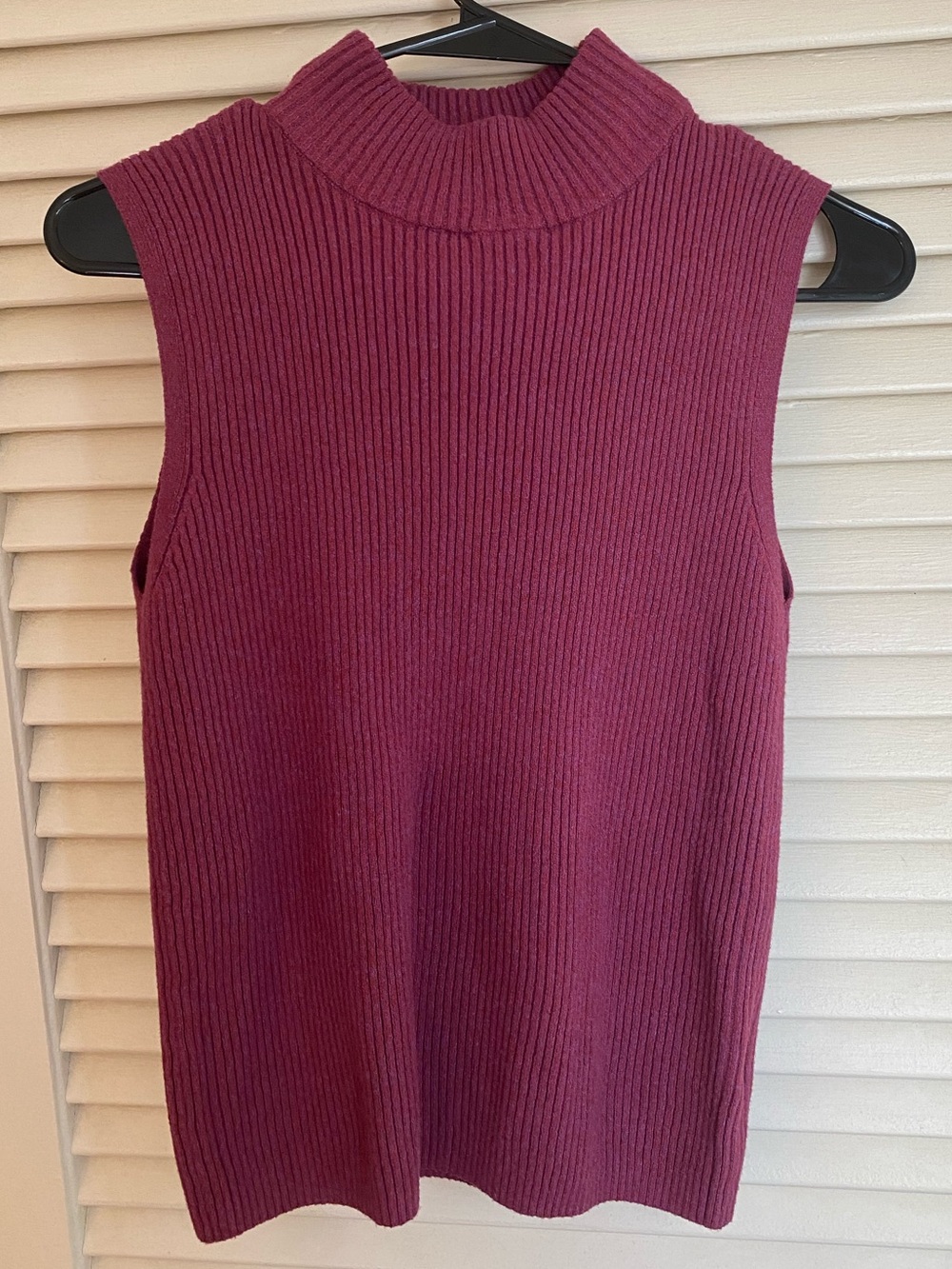 Vince Camuto Sleeveless Ribbed Mock Neck Tank - Berry Rose